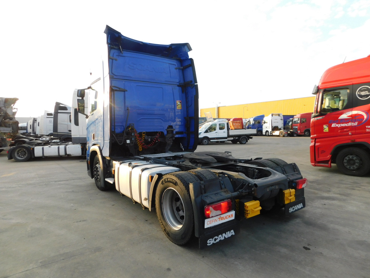 Scania R500 - Nyergesvontató: 4 kép. Scania R500 - Nyergesvontató: 4 kép.