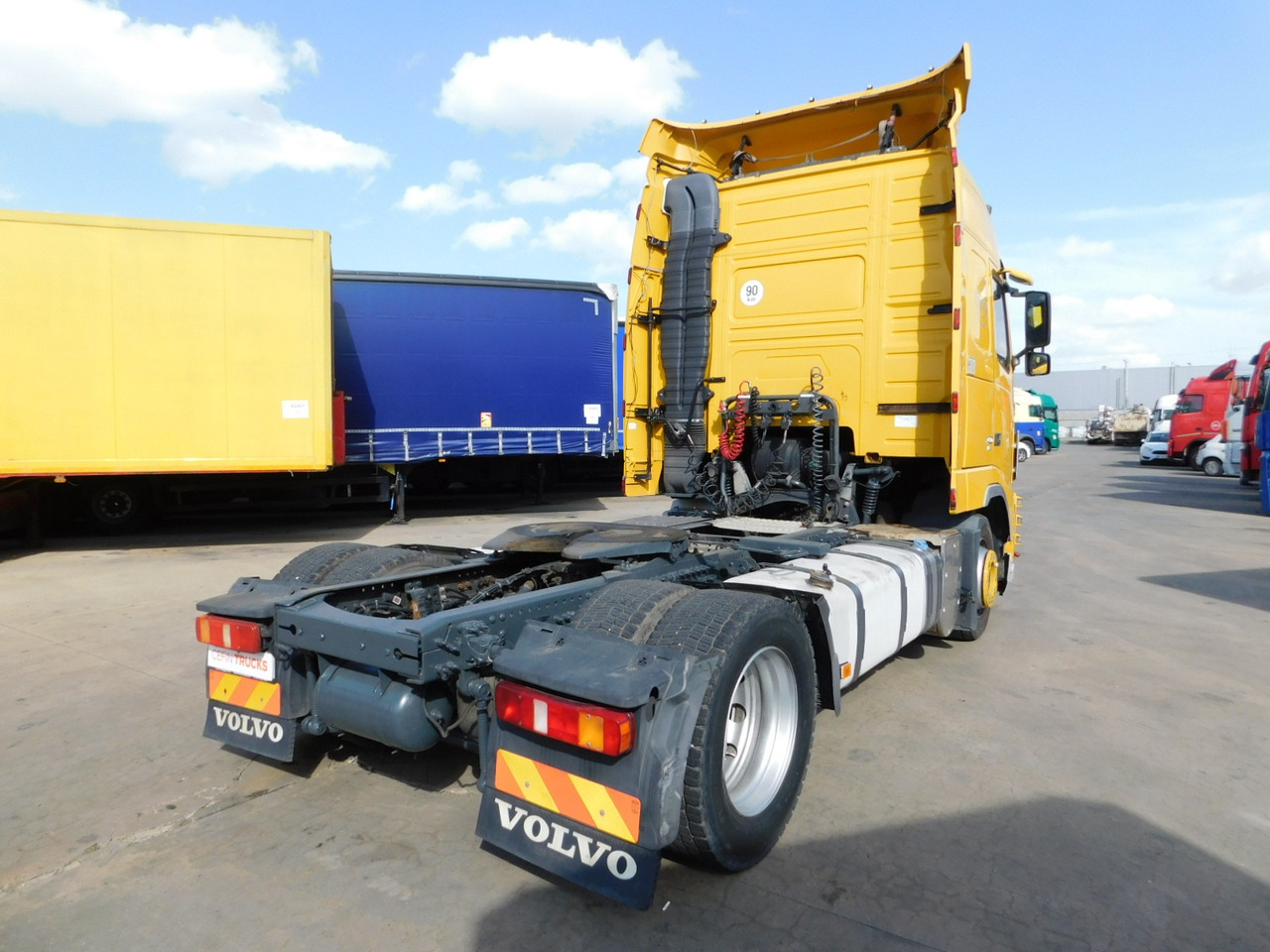 Volvo Fh 460 - Nyergesvontató: 3 kép. Volvo Fh 460 - Nyergesvontató: 3 kép.