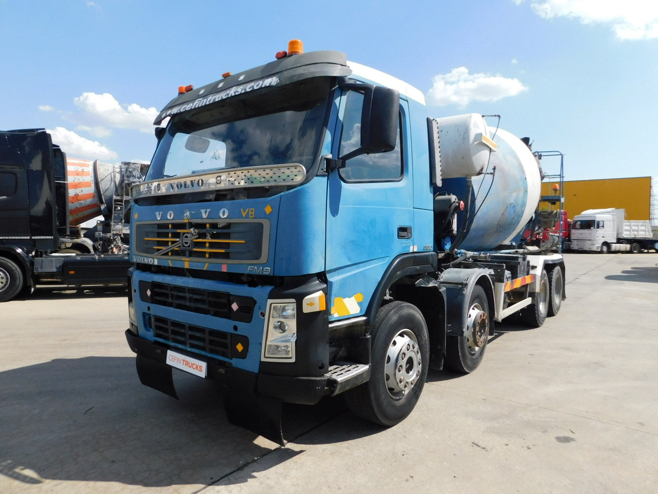 Volvo Fm9 380 - Betonmixer: 1 kép. Volvo Fm9 380 - Betonmixer: 1 kép.