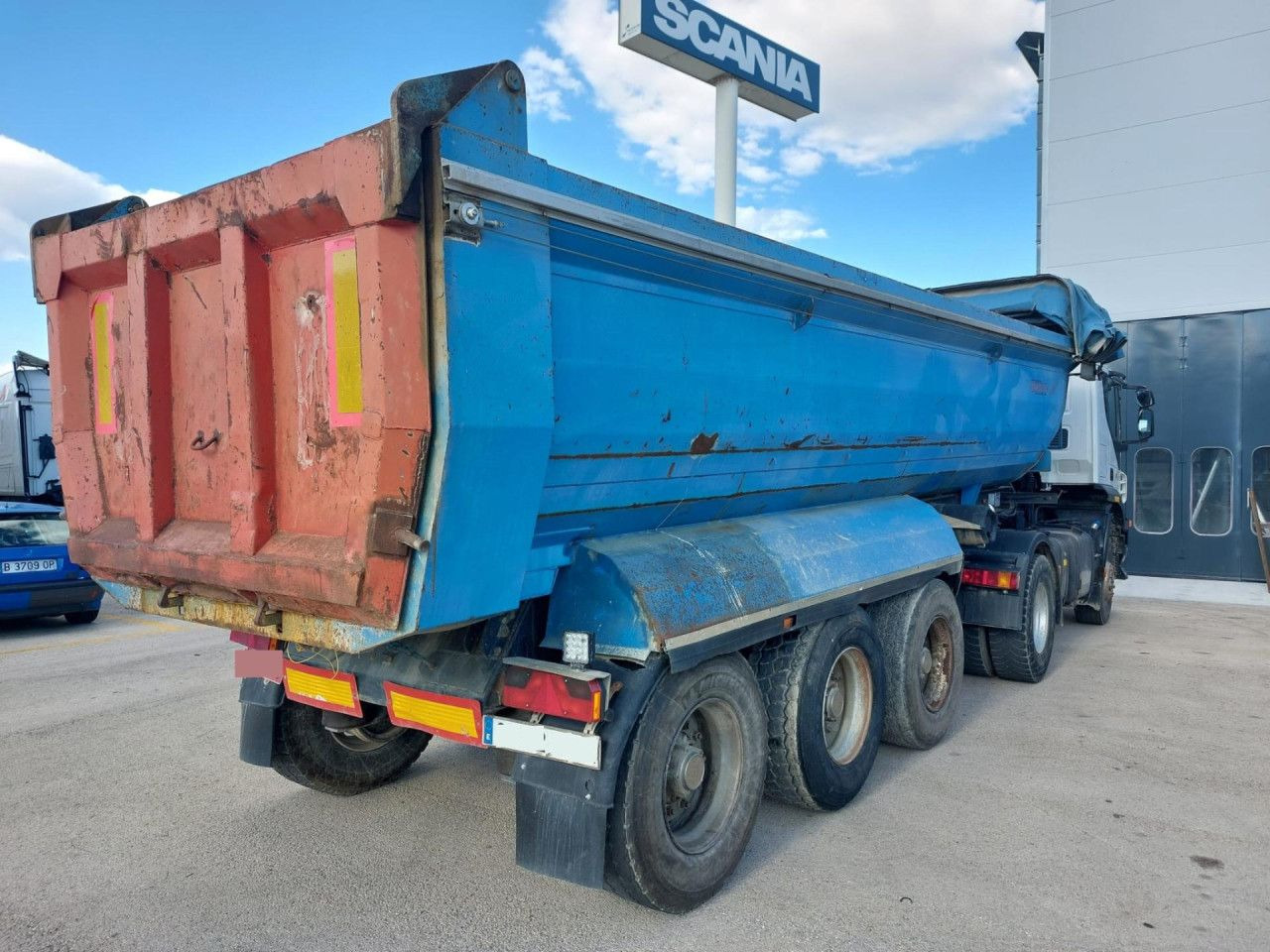 Nyergesvontató IVECO Trakker: 8 kép.
