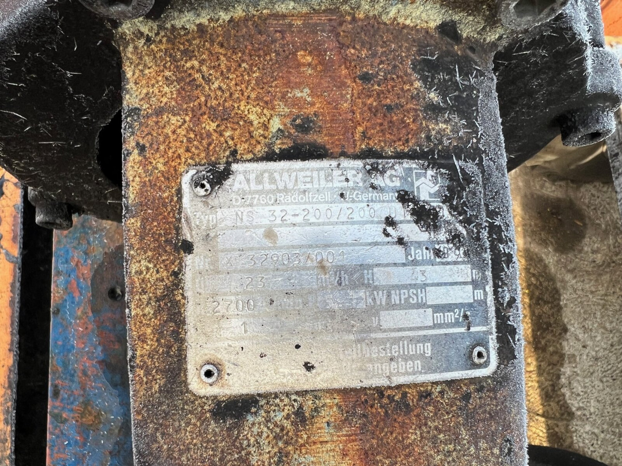Asphaltkocher Asphaltkocher, 4x VORHANDEN! - Tartályos pótkocsi: 4 kép. Asphaltkocher Asphaltkocher, 4x VORHANDEN! - Tartályos pótkocsi: 4 kép.
