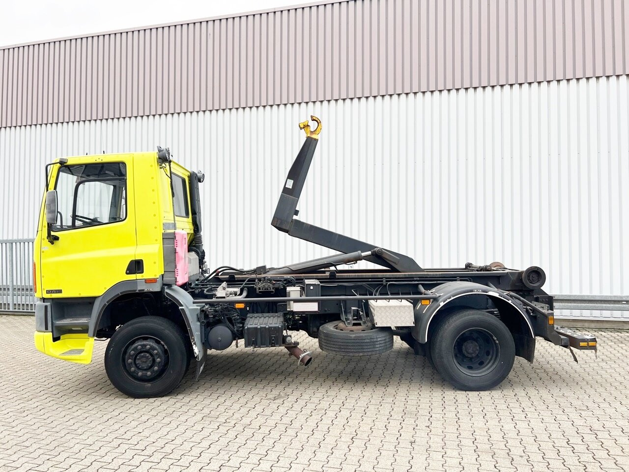 Horgos rakodó teherautó DAF 65.210 4x4 65.210 4x4: 13 kép.