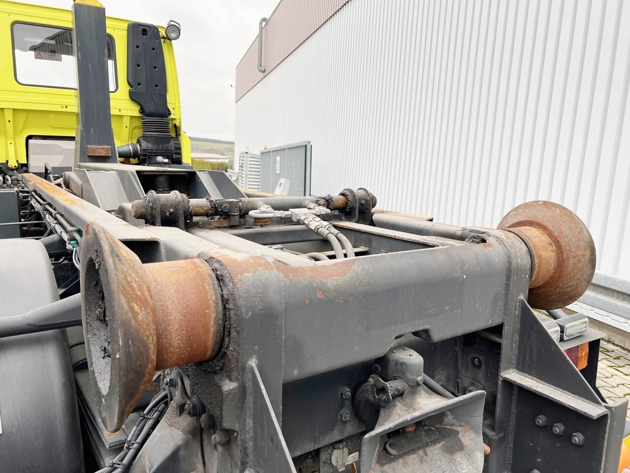 Horgos rakodó teherautó DAF 65.210 4x4 65.210 4x4: 12 kép.