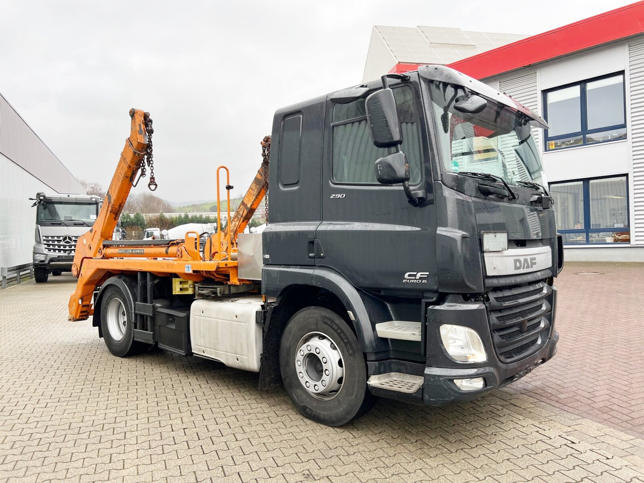 Konténerszállító DAF CF 290 4x2 CF 290 4x2, Tele-Absetzer: 8 kép.