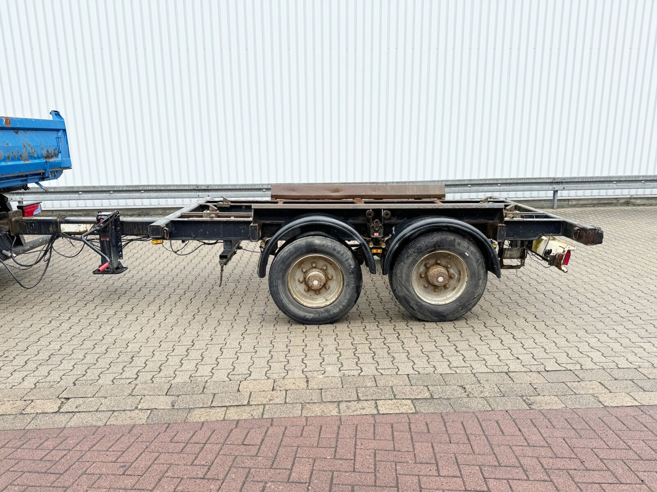 EACA 135.20 T FUCHS EACA 135.20 T, Absetzanhänger für 1 Mulde - Multiliftes/ Konténerszállító pótkocsi: 5 kép. EACA 135.20 T FUCHS EACA 135.20 T, Absetzanhänger für 1 Mulde - Multiliftes/ Konténerszállító pótkocsi: 5 kép.