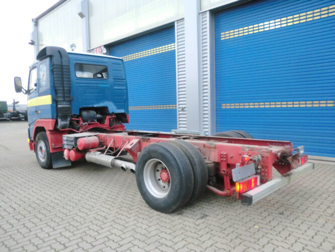 FH New 12-420 4x2 - Alvaz teherautó: 4 kép. FH New 12-420 4x2 - Alvaz teherautó: 4 kép.