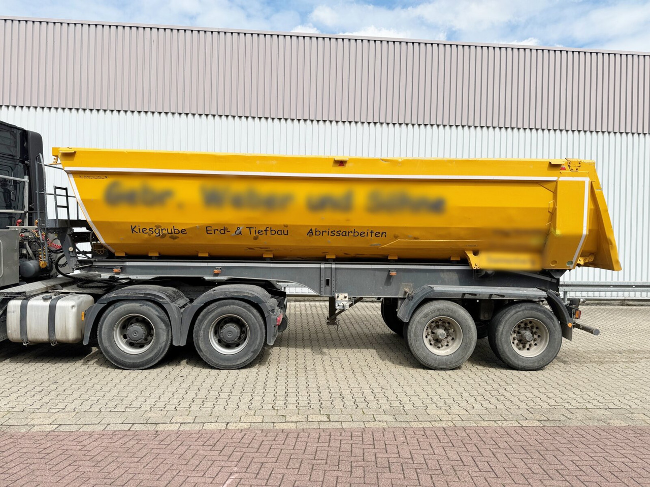 Kempf SKM 32/2 SKM 32/2, Alumulde ca. 27m³ - Félpótkocsi: 5 kép. Kempf SKM 32/2 SKM 32/2, Alumulde ca. 27m³ - Félpótkocsi: 5 kép.