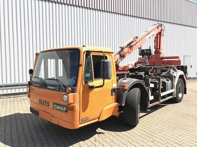 GINAF GINC 3030 GINAF GINC 3030 mit Heckkran Atlas AK 90.1 HDS - Alvaz teherautó, Darus autó: 1 kép. GINAF GINC 3030 GINAF GINC 3030 mit Heckkran Atlas AK 90.1 HDS - Alvaz teherautó, Darus autó: 1 kép.