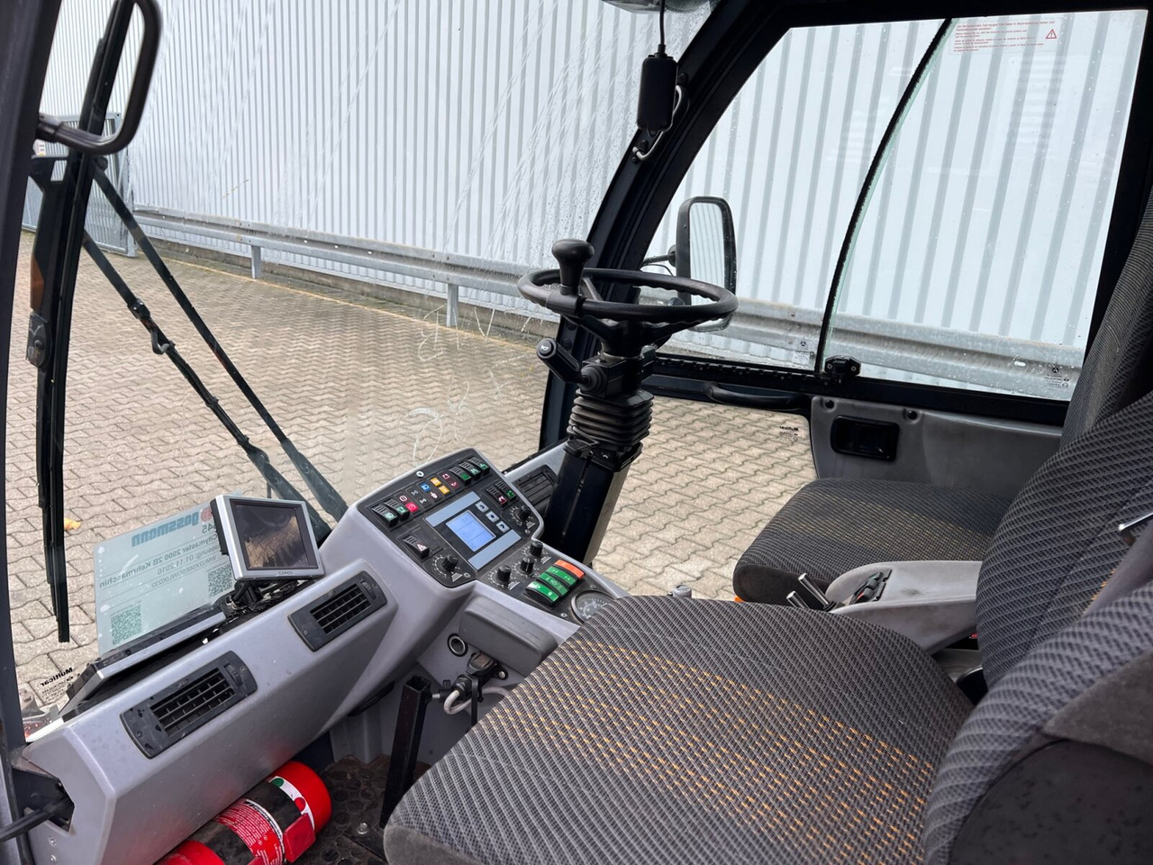 Hako Multicar Citymaster 2000 2B Kehrmaschine 4x2 Multicar Citymaster 2000 2B Kehrmaschine 4x2 - Utcaseprő gép: 3 kép. Hako Multicar Citymaster 2000 2B Kehrmaschine 4x2 Multicar Citymaster 2000 2B Kehrmaschine 4x2 - Utcaseprő gép: 3 kép.