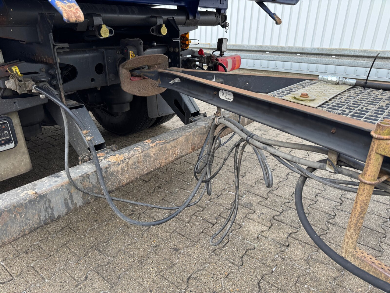Kempf HKD 18 HKD 18, Alu-Bordwände ca. 13m³ - Pótkocsi billenőplatós: 5 kép. Kempf HKD 18 HKD 18, Alu-Bordwände ca. 13m³ - Pótkocsi billenőplatós: 5 kép.