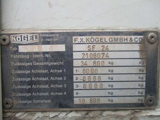 Kögel SAnh SF 24 SF 24 Kofferauflieger, gelenkte Achse, Rolltor, 77 cbm - Félpótkocsi dobozos: 4 kép. Kögel SAnh SF 24 SF 24 Kofferauflieger, gelenkte Achse, Rolltor, 77 cbm - Félpótkocsi dobozos: 4 kép.