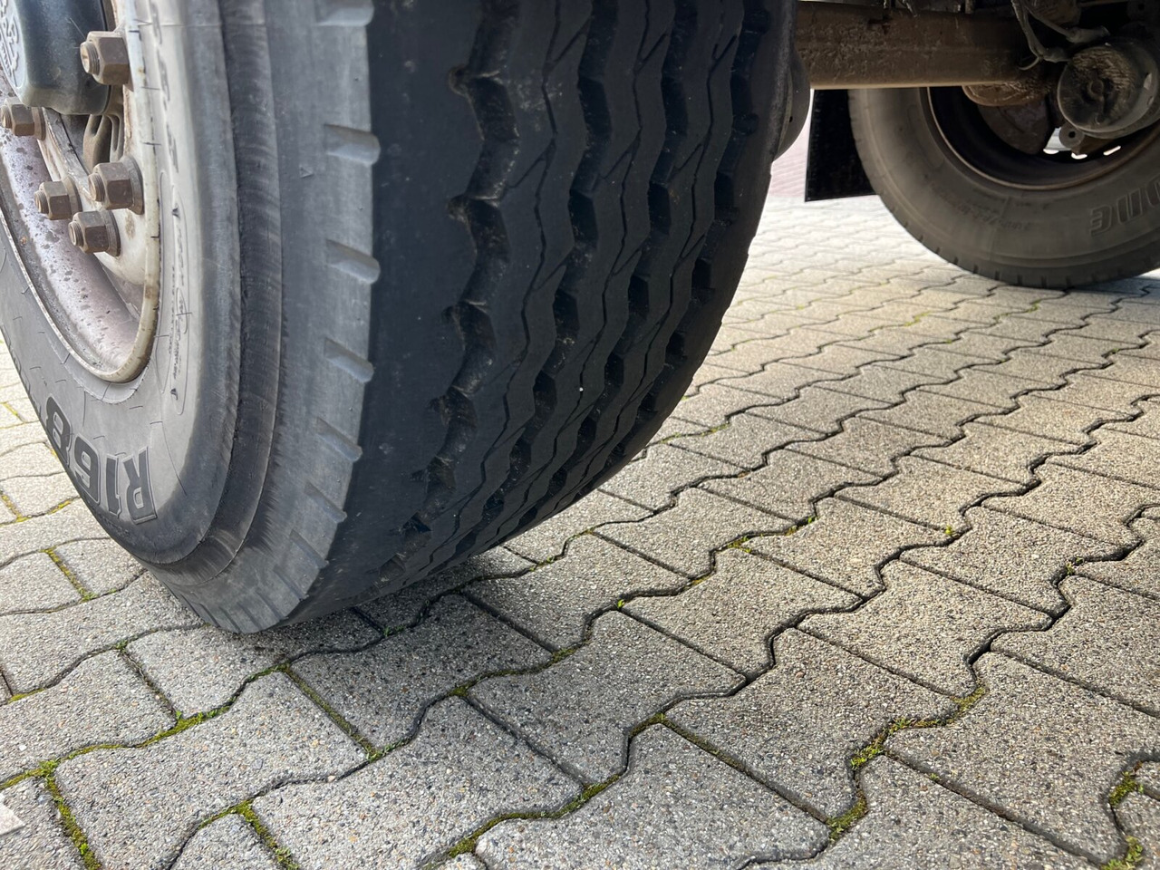Krone AZP 18 AZP 18 - Platós pótkocsi: 4 kép. Krone AZP 18 AZP 18 - Platós pótkocsi: 4 kép.