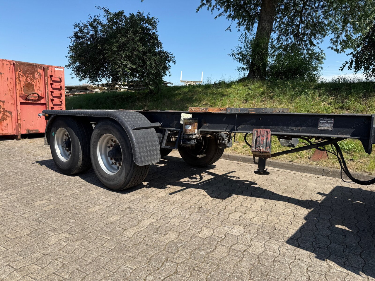 Kutzner KZA 16L Kutzner KZA 16L - Aszfaltozó gép: 2 kép. Kutzner KZA 16L Kutzner KZA 16L - Aszfaltozó gép: 2 kép.