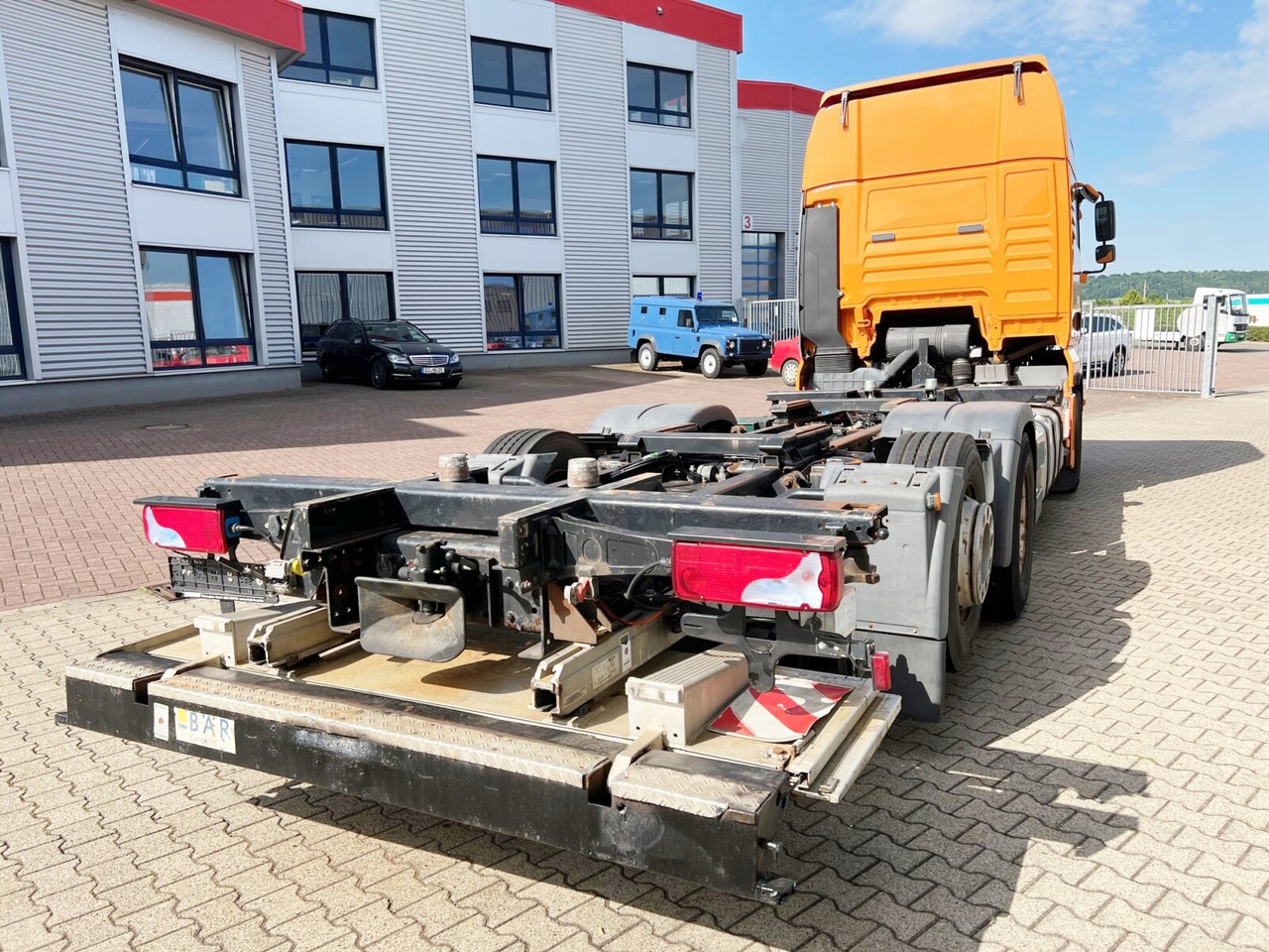 MAN TGA 26.440 6X2-2 LL TGA 26.440 6X2-2 LL, Intarder, Liftachse, LBW BÄR unterfaltbar lízing MAN TGA 26.440 6X2-2 LL TGA 26.440 6X2-2 LL, Intarder, Liftachse, LBW BÄR unterfaltbar: 9 kép.