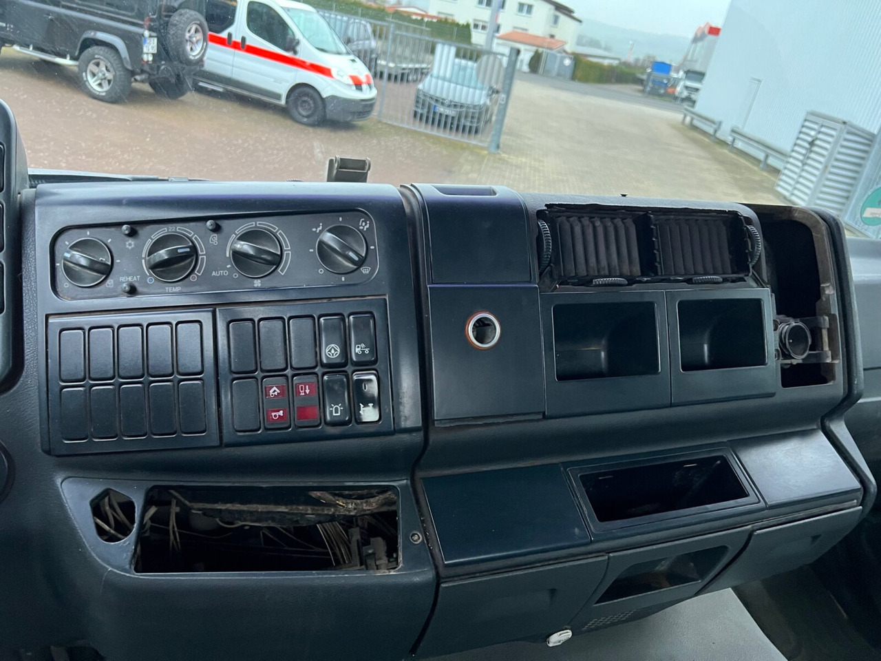 Horgos rakodó teherautó MAN TGA 26.463 6x4 BB TGA 26.463 6x4 BB: 5 kép.