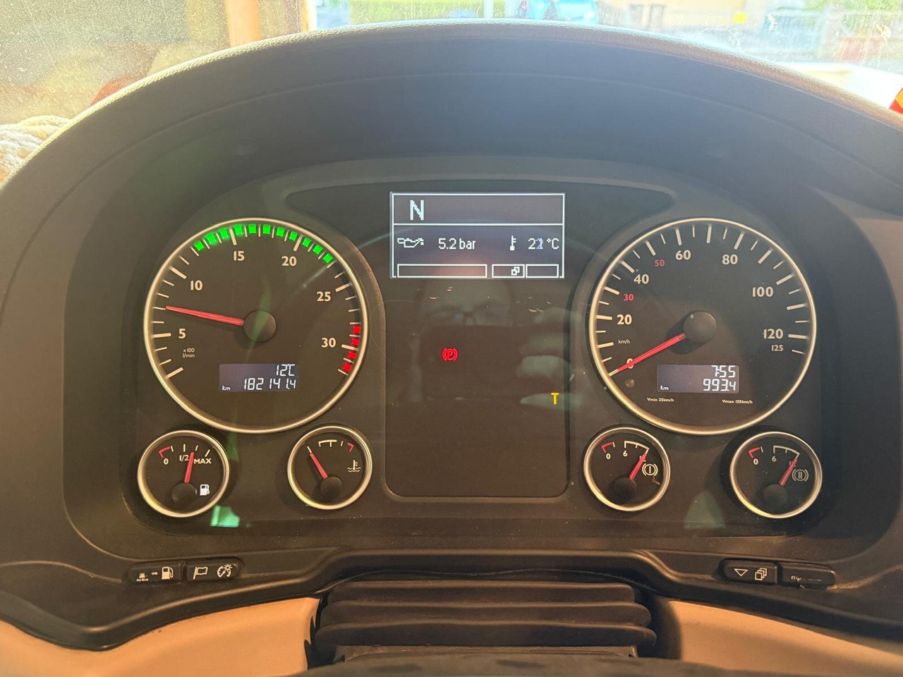 MAN TGL 10.180 4x2 BL TGL 10.180 4x2 BL, City-Abrollkipper - Horgos rakodó teherautó: 2 kép. MAN TGL 10.180 4x2 BL TGL 10.180 4x2 BL, City-Abrollkipper - Horgos rakodó teherautó: 2 kép.