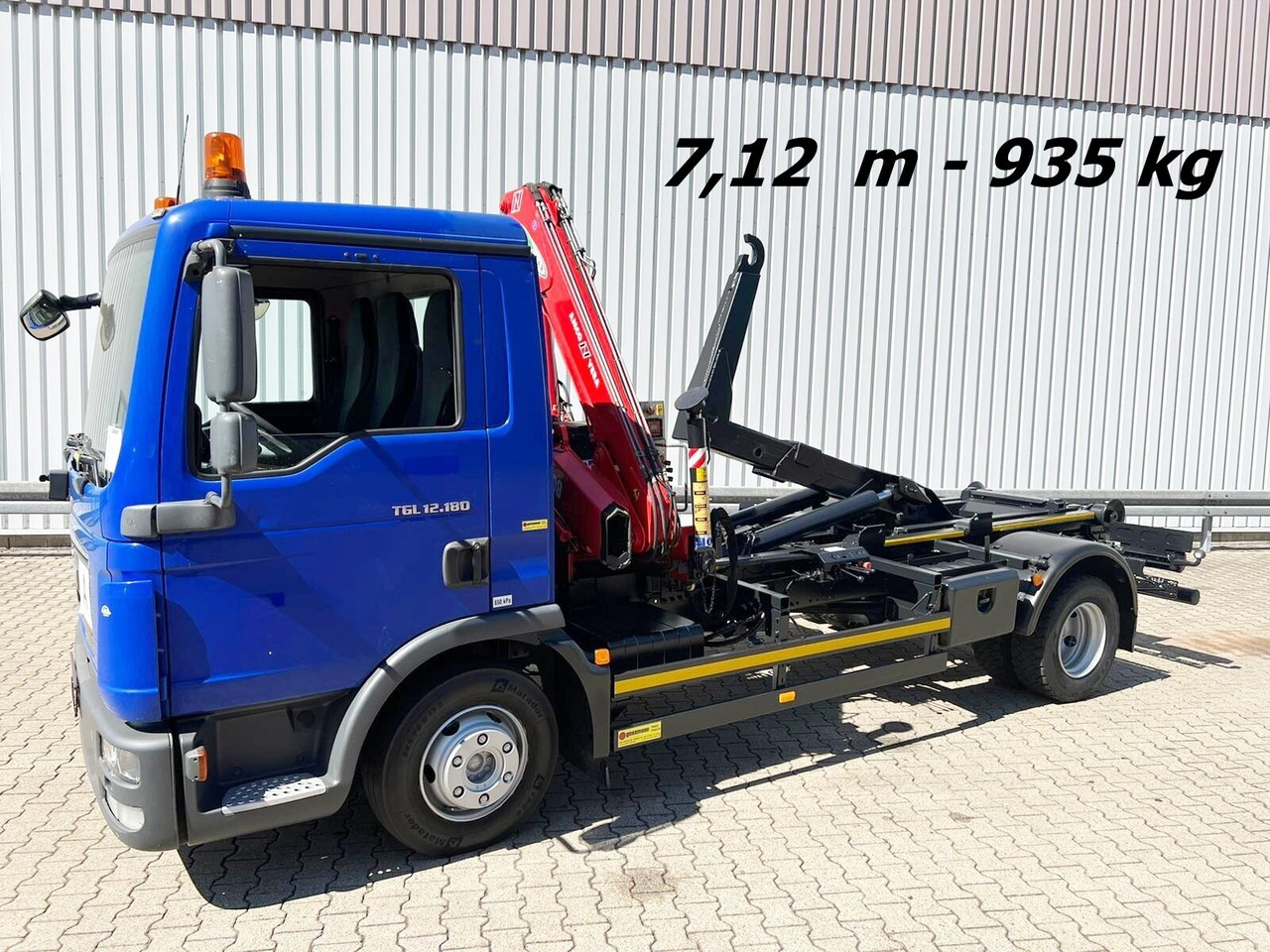 MAN TGL 12.180/210 4x2 BB TGL 12.180/210 4x2 BB, City-Abroller, Kran AMCO VEBA 807N2S - Horgos rakodó teherautó, Darus autó: 1 kép. MAN TGL 12.180/210 4x2 BB TGL 12.180/210 4x2 BB, City-Abroller, Kran AMCO VEBA 807N2S - Horgos rakodó teherautó, Darus autó: 1 kép.
