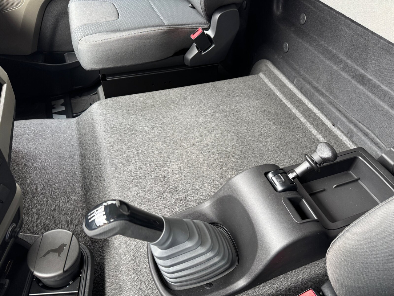 MAN TGL 8.160 4x2 BL CH TGL 8.160 4x2 BL CH, City-Abroller - Horgos rakodó teherautó: 5 kép. MAN TGL 8.160 4x2 BL CH TGL 8.160 4x2 BL CH, City-Abroller - Horgos rakodó teherautó: 5 kép.