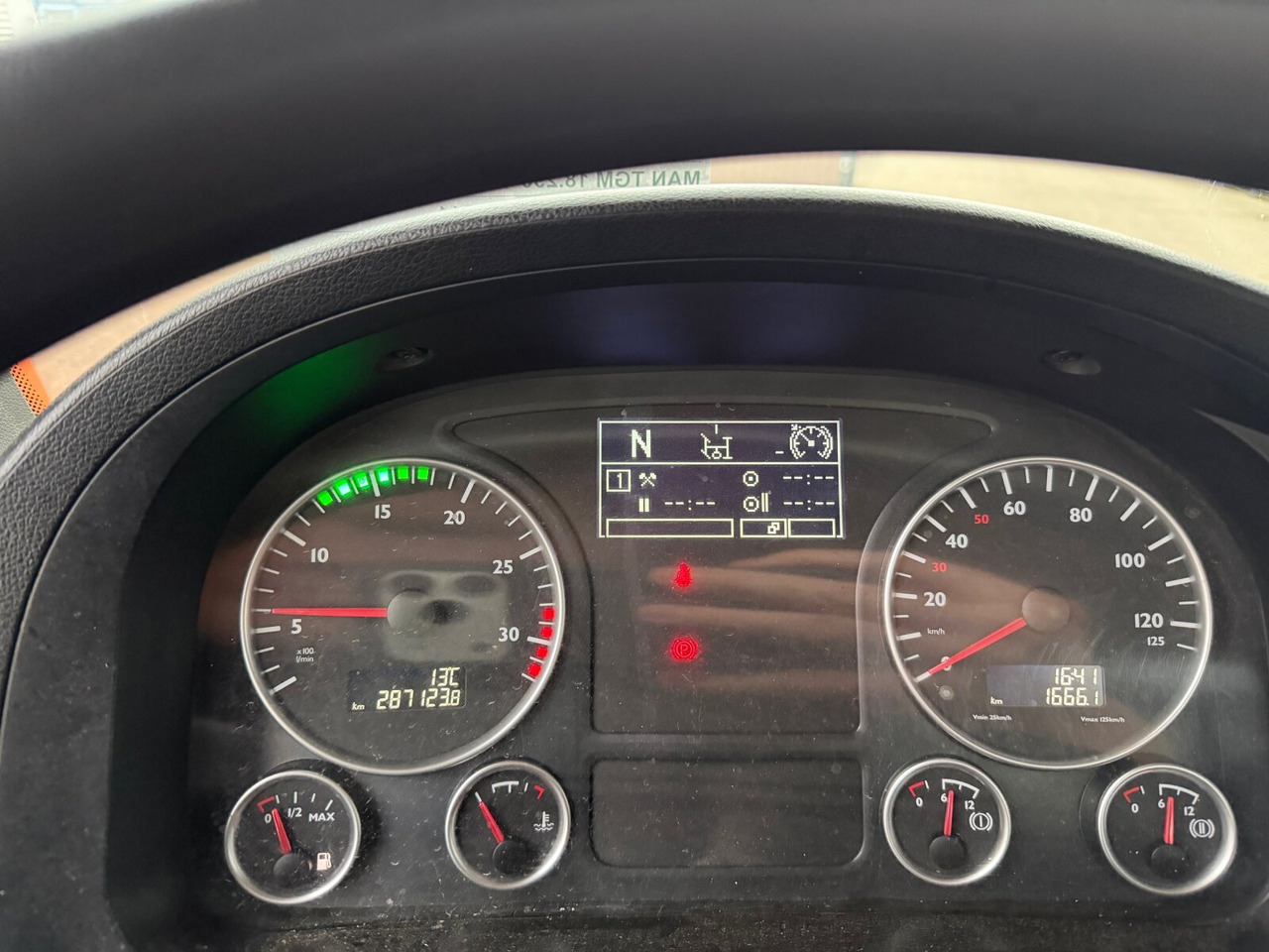 MAN TGM 18.290 4x2 BB TGM 18.290 4x2 BB, Tele-Absetzer - Konténerszállító: 3 kép. MAN TGM 18.290 4x2 BB TGM 18.290 4x2 BB, Tele-Absetzer - Konténerszállító: 3 kép.