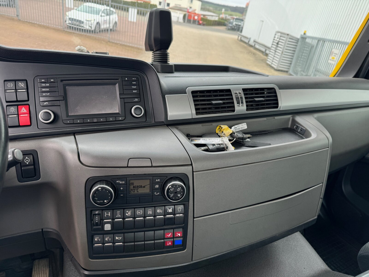 Konténerszállító MAN TGM 18.290 4x2 BL TGM 18.290 4x2 BL, Meiller Teleabsetzkipper, Funk: 6 kép. Konténerszállító MAN TGM 18.290 4x2 BL TGM 18.290 4x2 BL, Meiller Teleabsetzkipper, Funk: 6 kép.