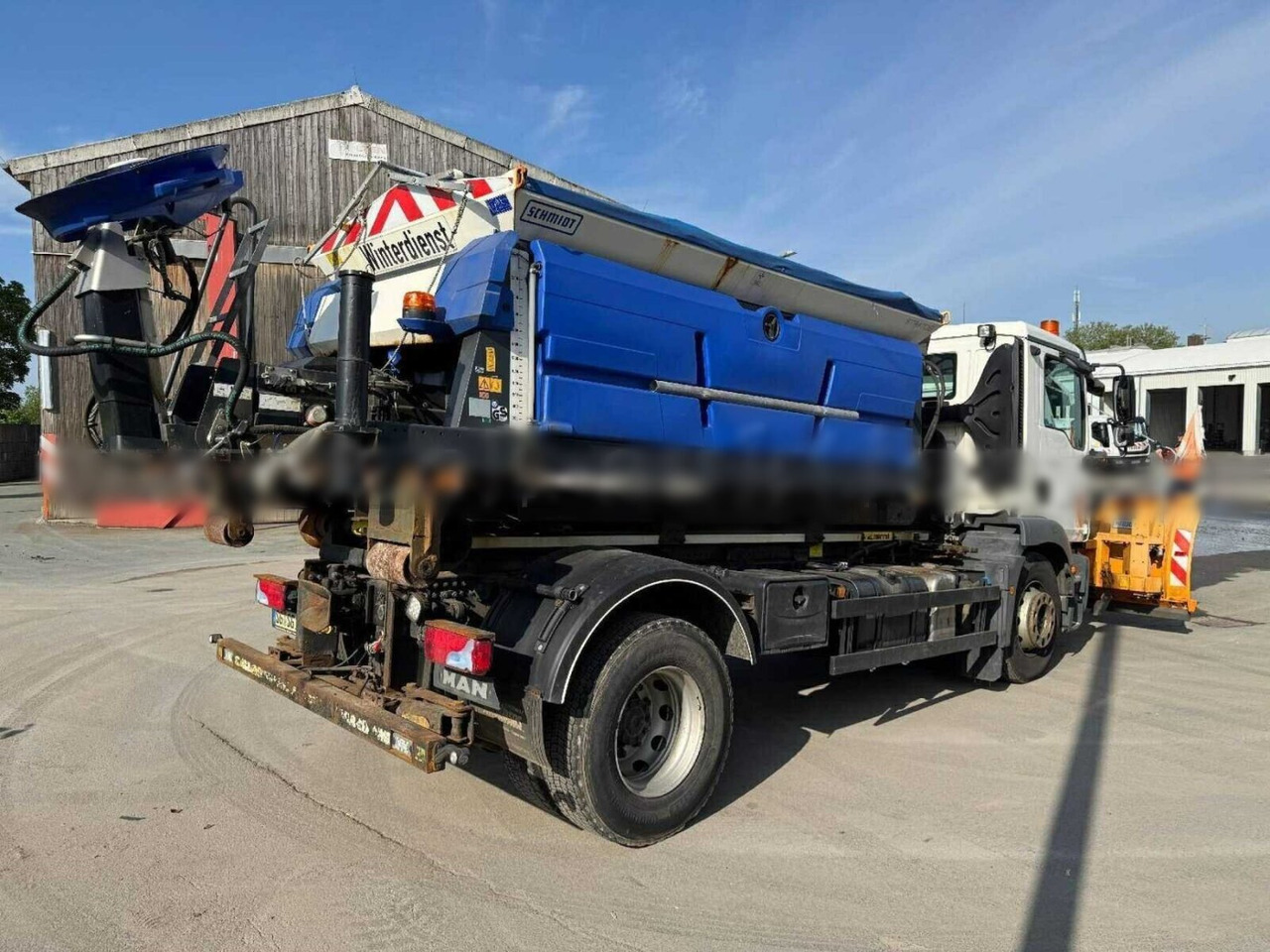 MAN TGM 18.290 4x2 BL TGM 18.290 4x2 BL, Winterdienstausstattung - Horgos rakodó teherautó: 2 kép. MAN TGM 18.290 4x2 BL TGM 18.290 4x2 BL, Winterdienstausstattung - Horgos rakodó teherautó: 2 kép.