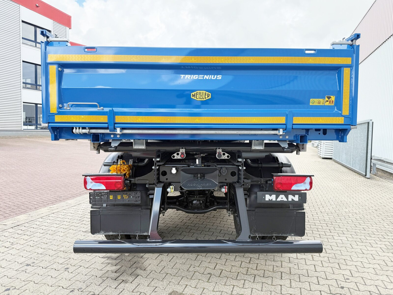 Új Billenőplatós teherautó MAN TGM 18.320 4x4 BB CH TGM 18.320 4x4 BB CH, Navi, Meiller Trigenius: 12 kép.