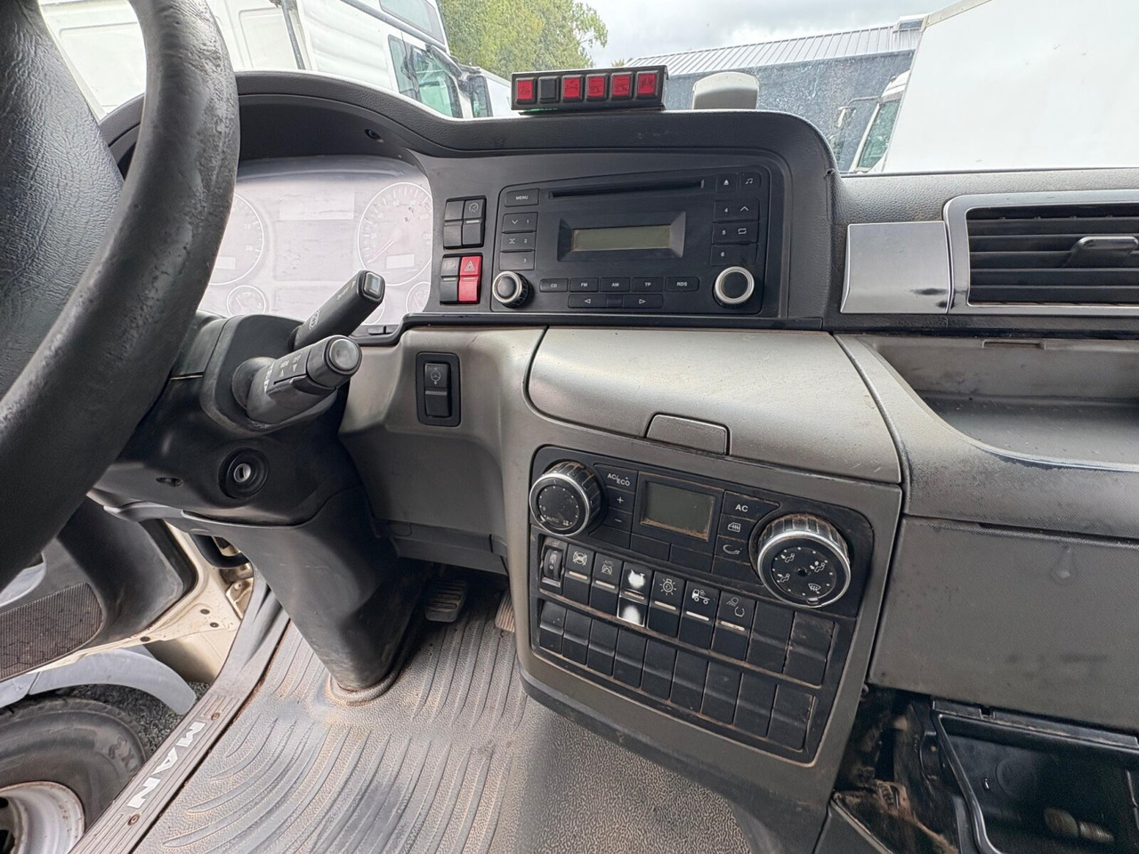 MAN TGS 18.360 4X2 BL TGS 18.360 4X2 BL, Hyva 10.45 S, Teleskopabrollanlage - Horgos rakodó teherautó: 3 kép. MAN TGS 18.360 4X2 BL TGS 18.360 4X2 BL, Hyva 10.45 S, Teleskopabrollanlage - Horgos rakodó teherautó: 3 kép.