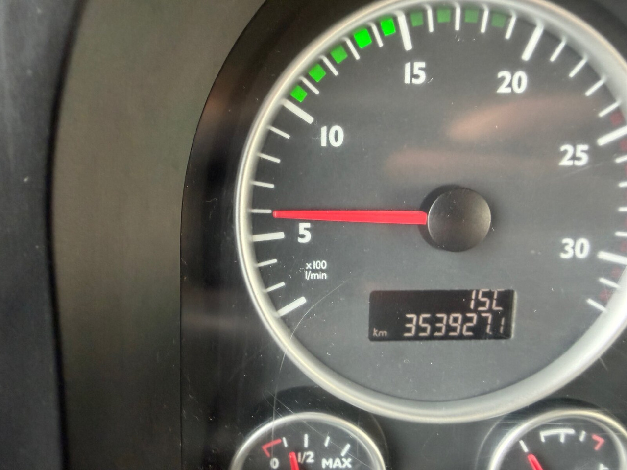 MAN TGS 18.360 4X2 BL TGS 18.360 4X2 BL, Hyva 10.45 S, Teleskopabrollanlage - Horgos rakodó teherautó: 3 kép. MAN TGS 18.360 4X2 BL TGS 18.360 4X2 BL, Hyva 10.45 S, Teleskopabrollanlage - Horgos rakodó teherautó: 3 kép.