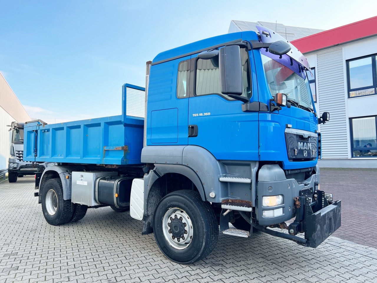 Billenőplatós teherautó MAN TGS 18.360 4X4 BL TGS 18.360 4X4 BL, Hinterkipper, hydr. Heckklappe, Winterdienstausstattung: 10 kép.