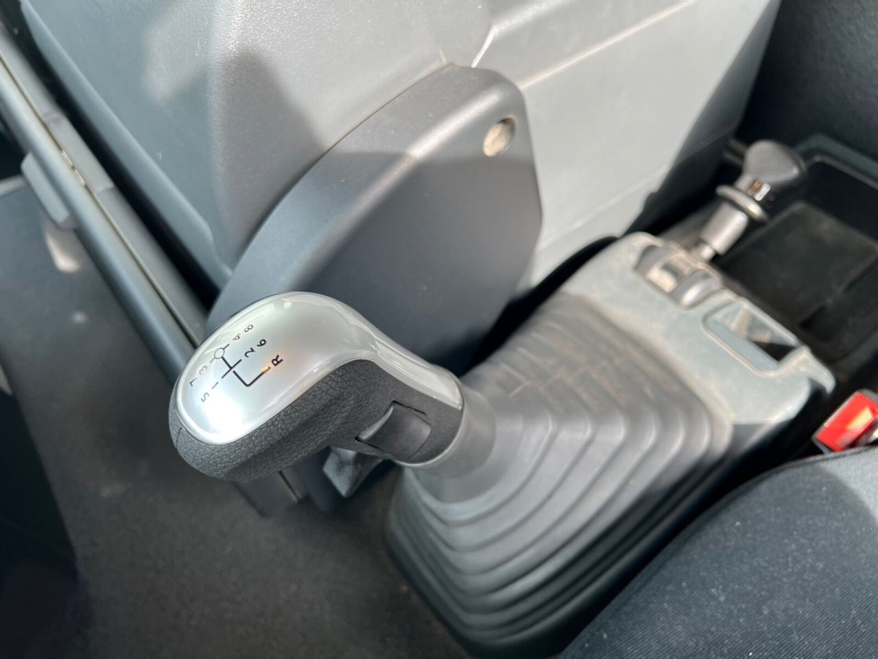 MAN TGS 26.360/400 6x2-4 BL TGS 26.360/400 6x2-4 BL, Lenk-/Lift, Kran Atlas AK 206.3E A5, Funk - Darus autó, Platós teherautó: 5 kép. MAN TGS 26.360/400 6x2-4 BL TGS 26.360/400 6x2-4 BL, Lenk-/Lift, Kran Atlas AK 206.3E A5, Funk - Darus autó, Platós teherautó: 5 kép.