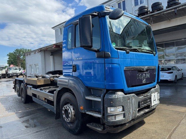 MAN TGS 26.400 6x2-4 BL TGS 26.400 6x2-4 BL, Lenk-/Liftachse - Horgos rakodó teherautó: 2 kép. MAN TGS 26.400 6x2-4 BL TGS 26.400 6x2-4 BL, Lenk-/Liftachse - Horgos rakodó teherautó: 2 kép.