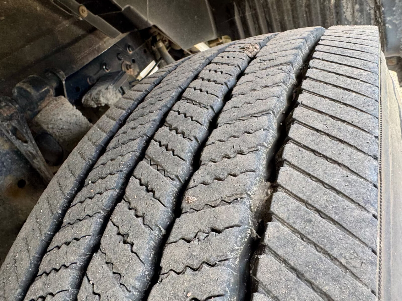 MAN TGS 26.420 6X2/4 BL TGS 26.420 6X2/4 BL, Lenk-/Liftachse, Tele-Absetzer, Funk - Konténerszállító: 4 kép. MAN TGS 26.420 6X2/4 BL TGS 26.420 6X2/4 BL, Lenk-/Liftachse, Tele-Absetzer, Funk - Konténerszállító: 4 kép.