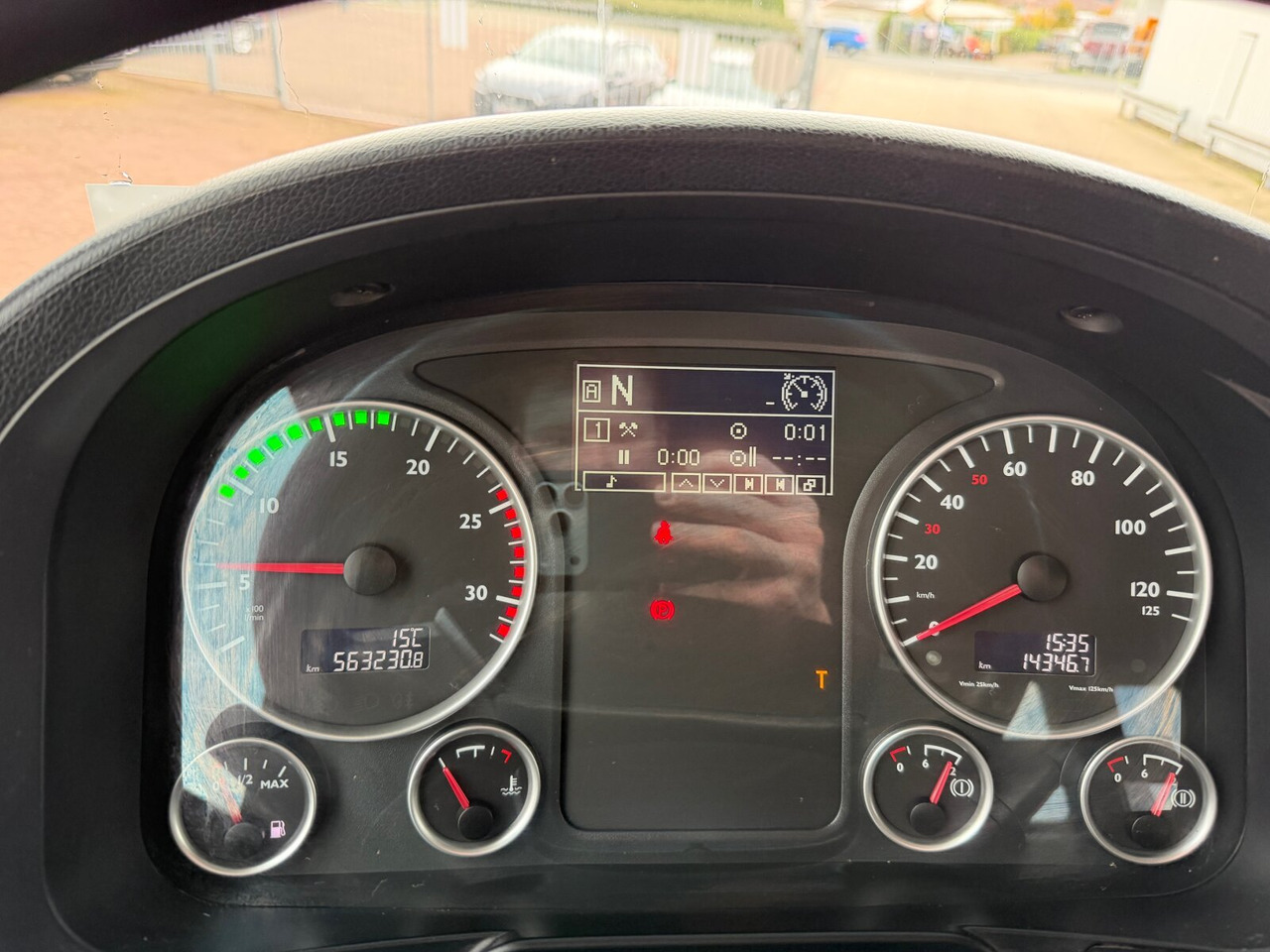 MAN TGS 26.480 6x4 BL TGS 26.480 6x4 BL, Motorabtrieb, Navi, Intarder, Hyva 20.60 S - Horgos rakodó teherautó: 2 kép. MAN TGS 26.480 6x4 BL TGS 26.480 6x4 BL, Motorabtrieb, Navi, Intarder, Hyva 20.60 S - Horgos rakodó teherautó: 2 kép.