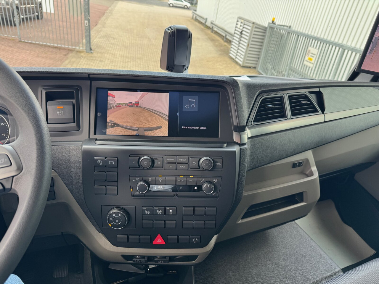 MAN TGS 26.520 6x6 BB TGS 26.520 6x6 BB, PriTarder, Navi, Optiview, Einzelbereifung - Alvaz teherautó: 5 kép. MAN TGS 26.520 6x6 BB TGS 26.520 6x6 BB, PriTarder, Navi, Optiview, Einzelbereifung - Alvaz teherautó: 5 kép.
