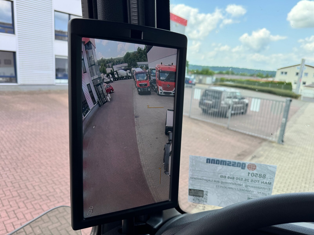 MAN TGS 26.520 6x6 BB TGS 26.520 6x6 BB, PriTarder, Navi, Optiview, Einzelbereifung - Alvaz teherautó: 4 kép. MAN TGS 26.520 6x6 BB TGS 26.520 6x6 BB, PriTarder, Navi, Optiview, Einzelbereifung - Alvaz teherautó: 4 kép.