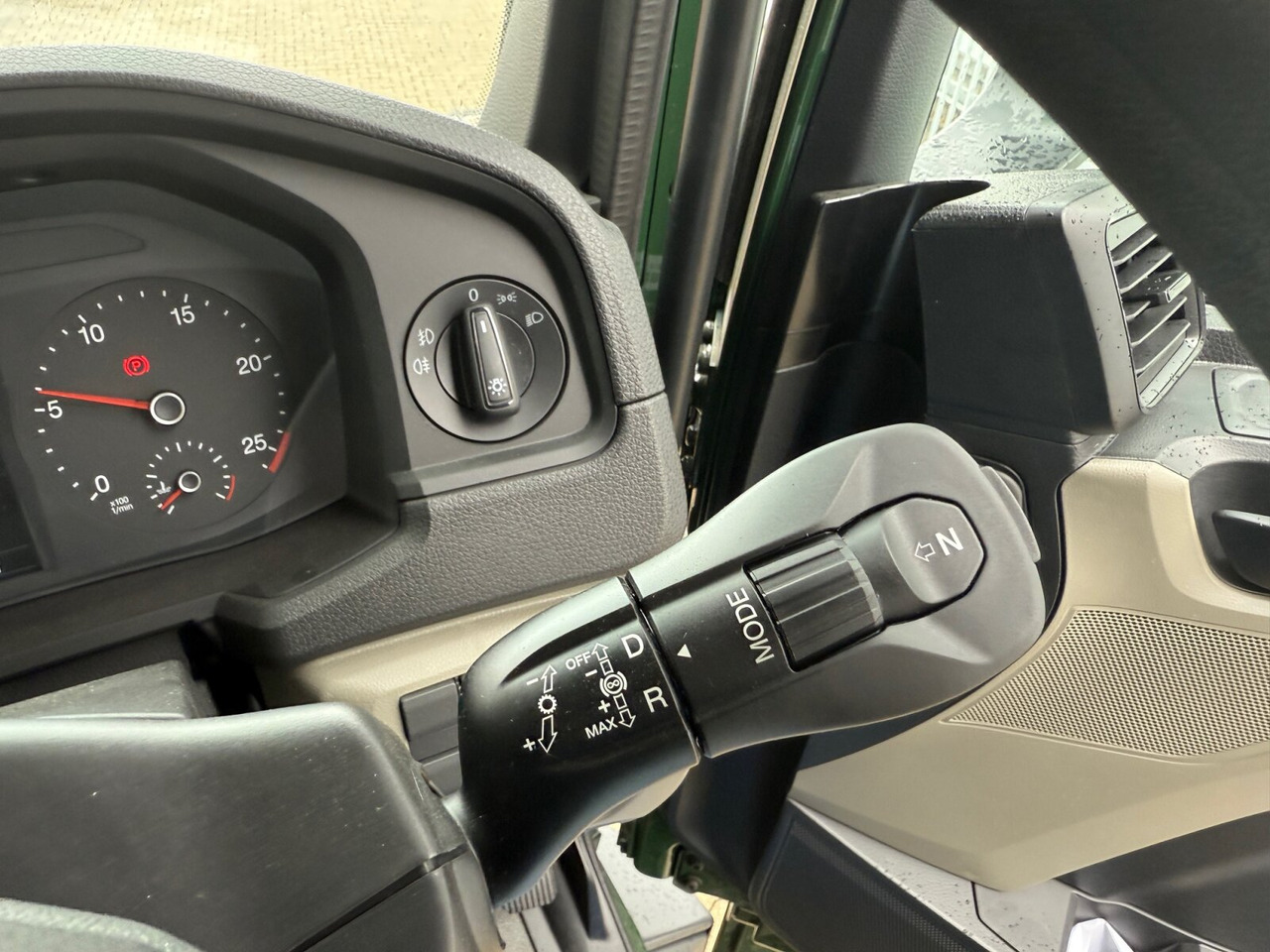 MAN TGS 33.440 6x6 BB CH RHD TGS 33.440 6x6 BB CH RHD, Euro2, Rechtslenker, Einzelbereifung - Alvaz teherautó: 4 kép. MAN TGS 33.440 6x6 BB CH RHD TGS 33.440 6x6 BB CH RHD, Euro2, Rechtslenker, Einzelbereifung - Alvaz teherautó: 4 kép.