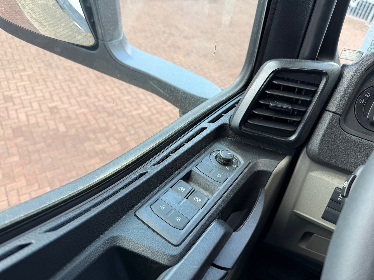 MAN TGS 33.440 6x6 BB CH TGS 33.440 6x6 BB CH, Hohe Bauart, Nebenantrieb - Alvaz teherautó: 5 kép. MAN TGS 33.440 6x6 BB CH TGS 33.440 6x6 BB CH, Hohe Bauart, Nebenantrieb - Alvaz teherautó: 5 kép.