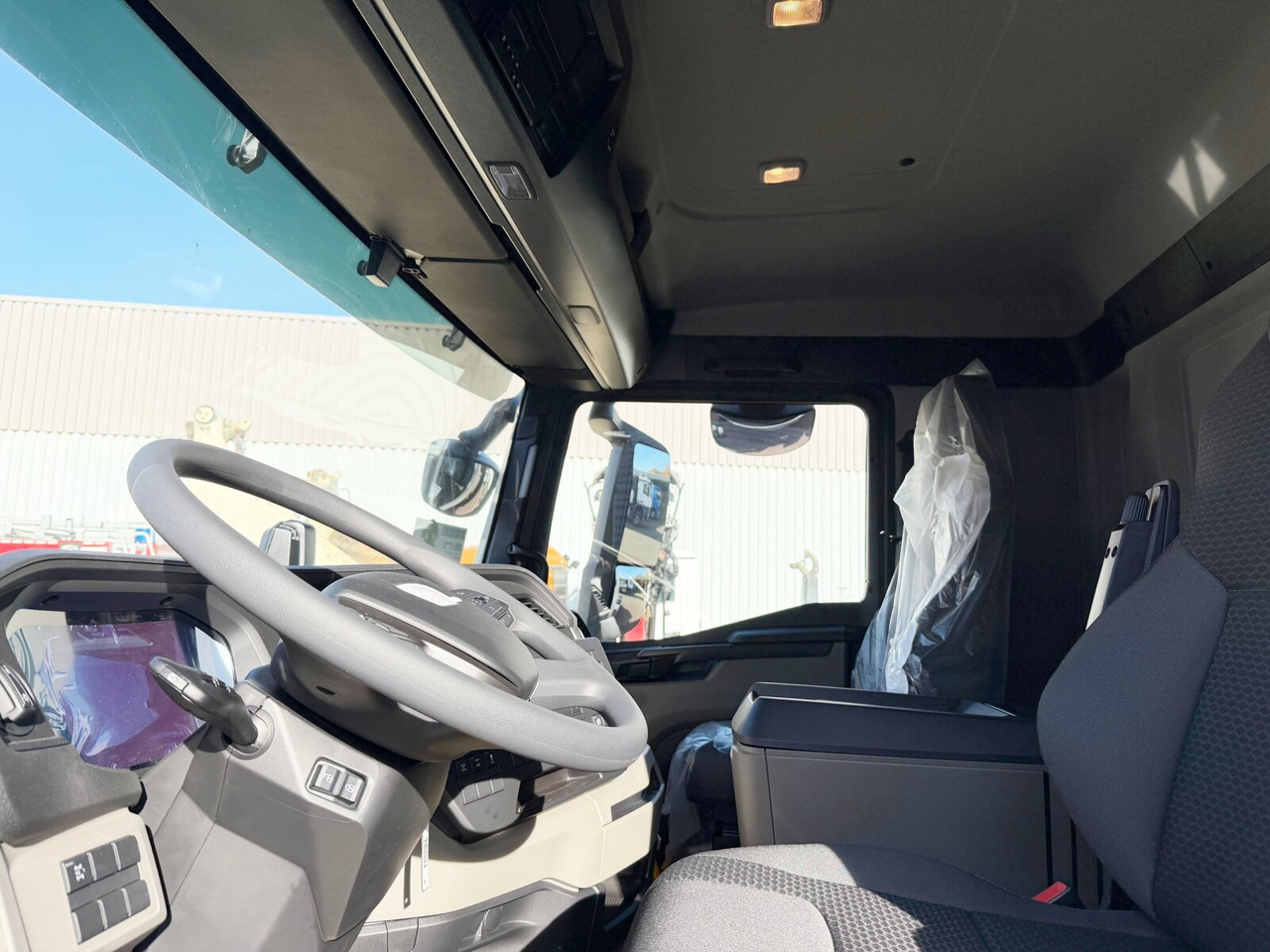 MAN TGS 33.480 6x4 BL CH TGS 33.480 6x4 BL CH - Horgos rakodó teherautó: 3 kép. MAN TGS 33.480 6x4 BL CH TGS 33.480 6x4 BL CH - Horgos rakodó teherautó: 3 kép.