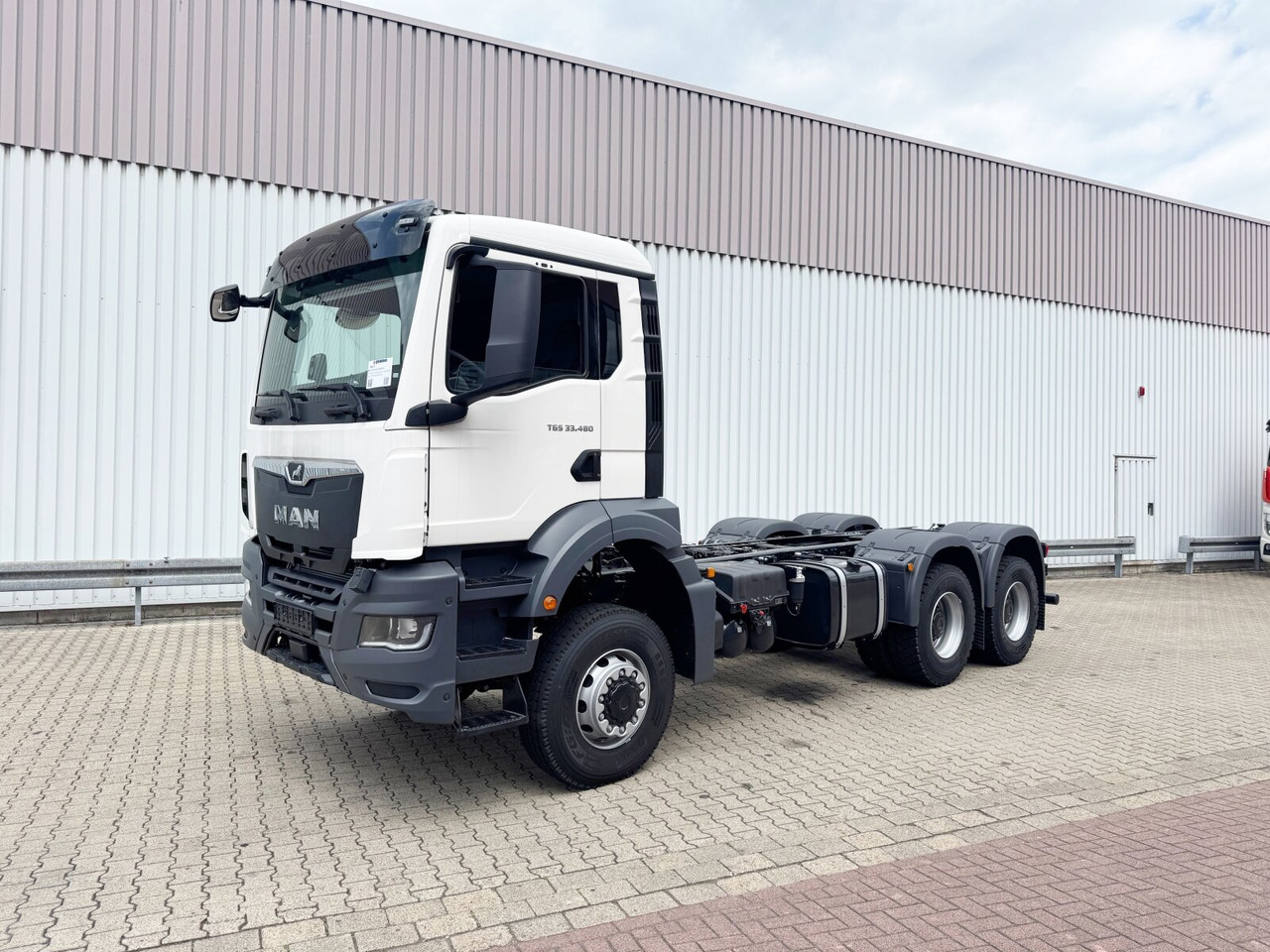 MAN TGS 33.480 6x6 BB CH TGS 33.480 6x6 BB CH, Hohe Bauart, Nebenantrieb - Alvaz teherautó: 1 kép. MAN TGS 33.480 6x6 BB CH TGS 33.480 6x6 BB CH, Hohe Bauart, Nebenantrieb - Alvaz teherautó: 1 kép.
