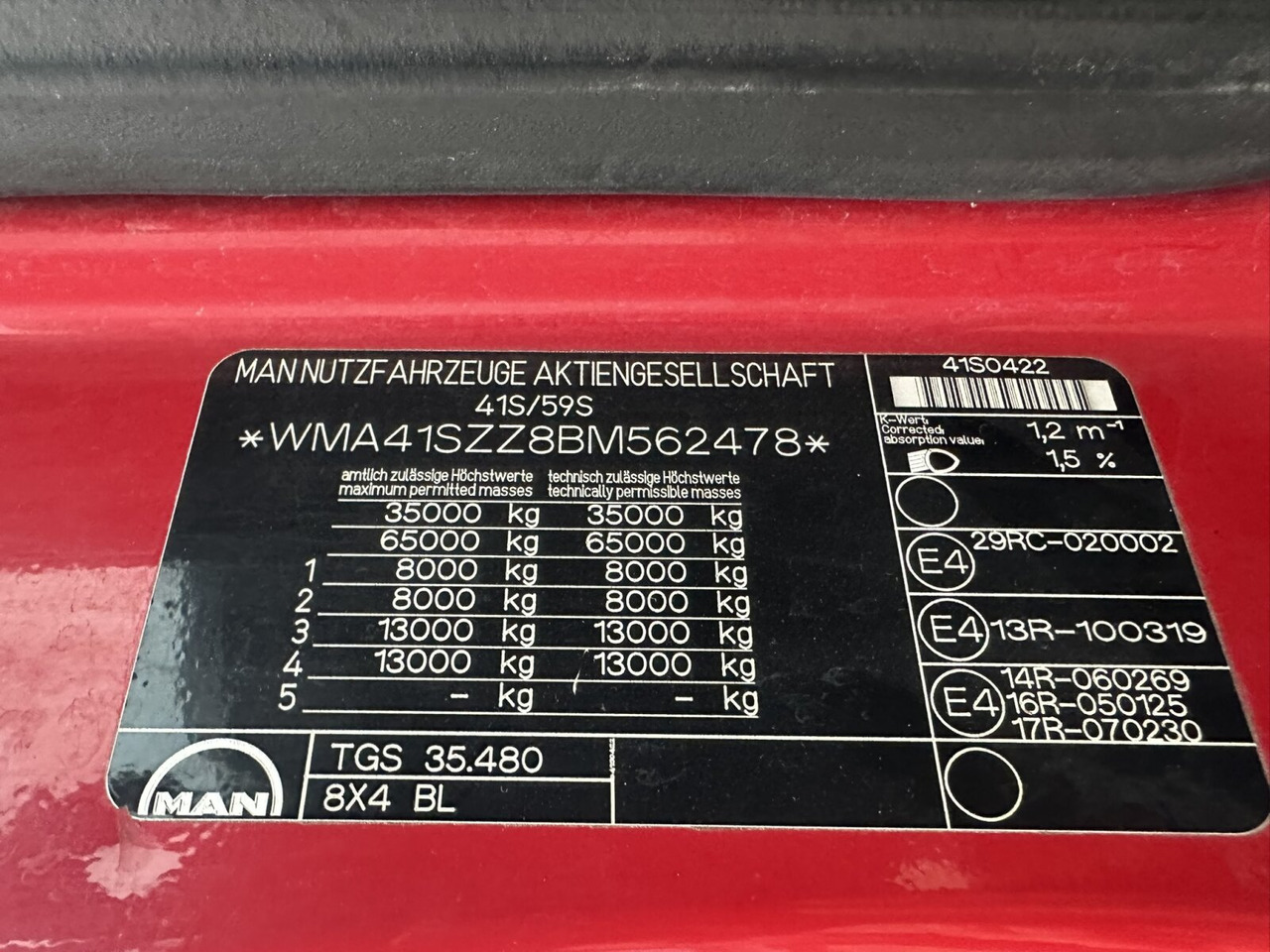 MAN TGS 35.480 8X4 BL TGS 35.400 8x4 BL, Schub-Knick bis 6,5m Container - Horgos rakodó teherautó: 5 kép. MAN TGS 35.480 8X4 BL TGS 35.400 8x4 BL, Schub-Knick bis 6,5m Container - Horgos rakodó teherautó: 5 kép.