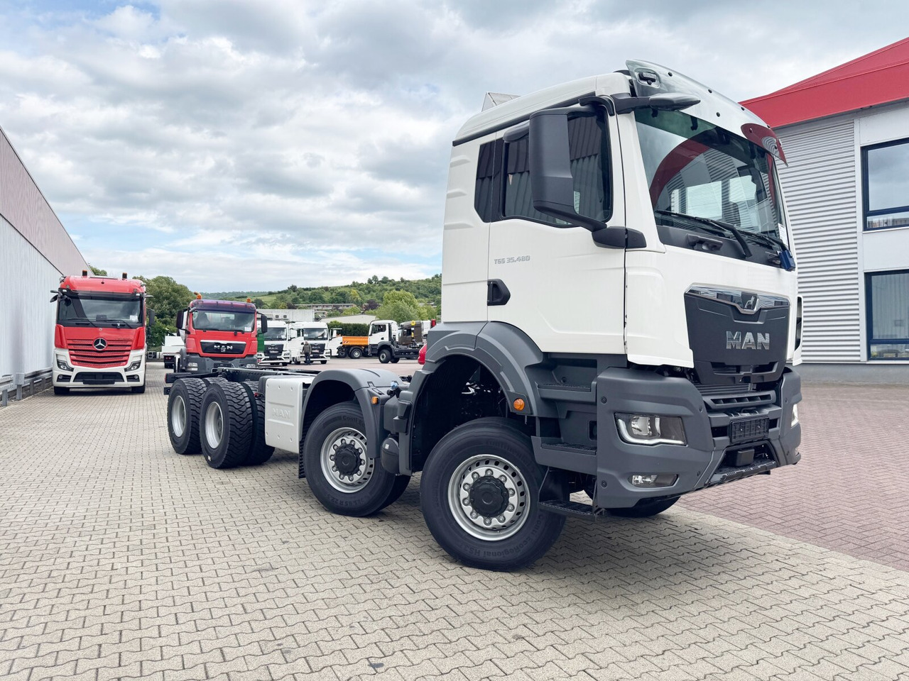 Új Horgos rakodó teherautó MAN TGS 35.480 8x8 BB CH TGS 35.480 8x8 BB CH, Hohe Bauart, Nebenantrieb: 10 kép.