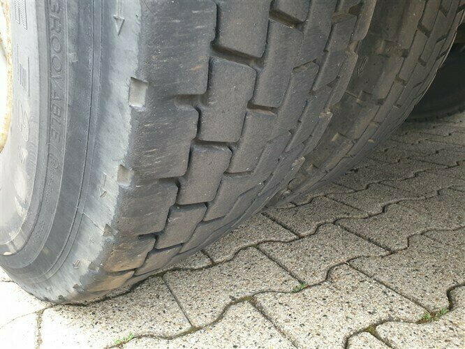 MAN TGX 26.540 6x4 BB TGX 26.540 6x4 BB, Intarder, XXL-Fahrerhaus - Konténerszállító: 2 kép. MAN TGX 26.540 6x4 BB TGX 26.540 6x4 BB, Intarder, XXL-Fahrerhaus - Konténerszállító: 2 kép.