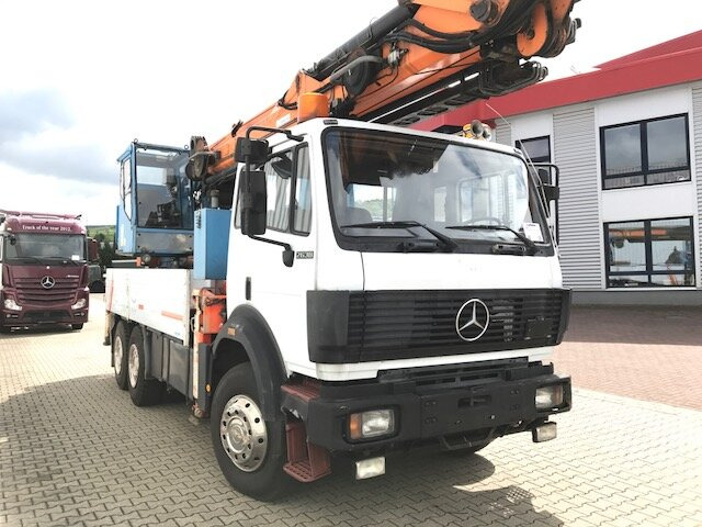 Interior photo 1: Darus autó, Platós teherautó Mercedes-Benz 2638 K 6x4 mit Heckkran Palfinger PK 68000 2638 K 6x4 mit Heckkran Palfinger PK 68000