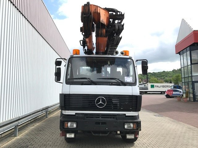 Darus autó, Platós teherautó Mercedes-Benz 2638 K 6x4 mit Heckkran Palfinger PK 68000 2638 K 6x4 mit Heckkran Palfinger PK 68000: 8 kép.