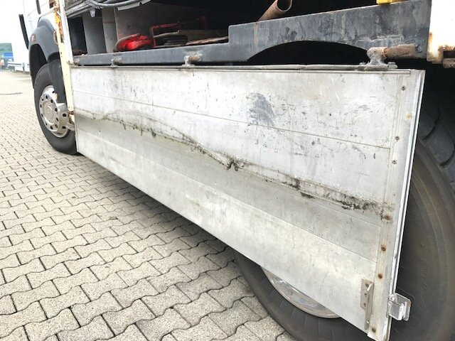 Darus autó, Platós teherautó Mercedes-Benz 2638 K 6x4 mit Heckkran Palfinger PK 68000 2638 K 6x4 mit Heckkran Palfinger PK 68000: 13 kép.