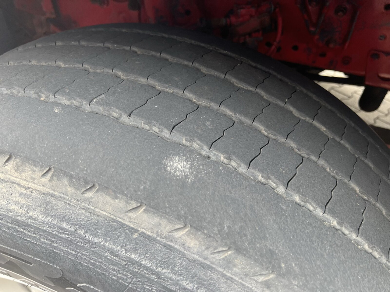Mercedes-Benz Actros 1844 L 4x2 Actros 1844 L 4x2, Tank 14.250l - Tartályos teherautó: 2 kép. Mercedes-Benz Actros 1844 L 4x2 Actros 1844 L 4x2, Tank 14.250l - Tartályos teherautó: 2 kép.