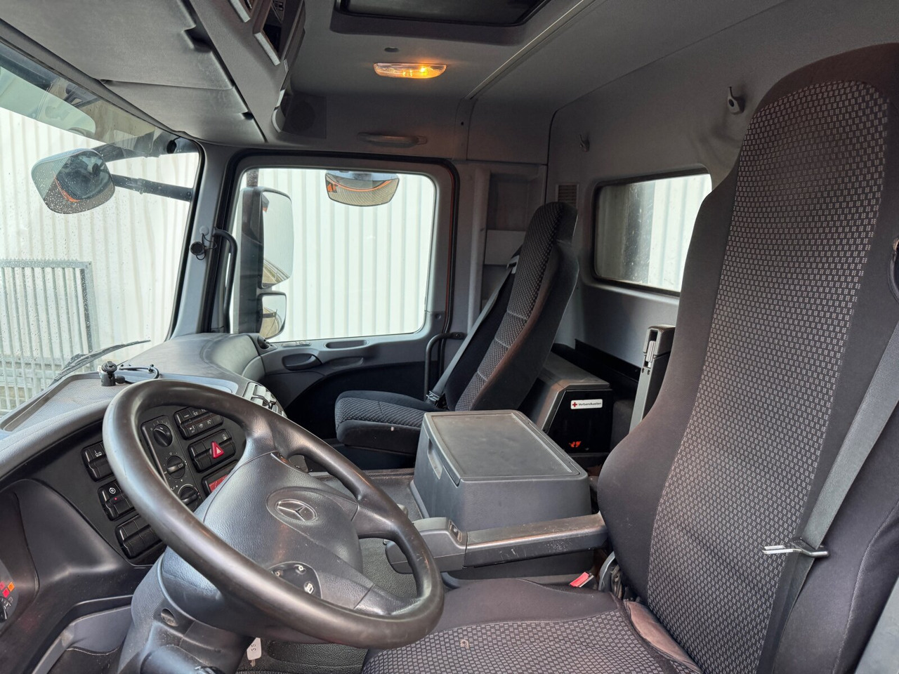 Mercedes-Benz Actros 2541 L 6x2 Actros 2541 L 6x2, Lenkachse, Meiller RK 20.65, Kran Palfinger PK 14002-EH, Funk - Horgos rakodó teherautó, Darus autó: 2 kép. Mercedes-Benz Actros 2541 L 6x2 Actros 2541 L 6x2, Lenkachse, Meiller RK 20.65, Kran Palfinger PK 14002-EH, Funk - Horgos rakodó teherautó, Darus autó: 2 kép.