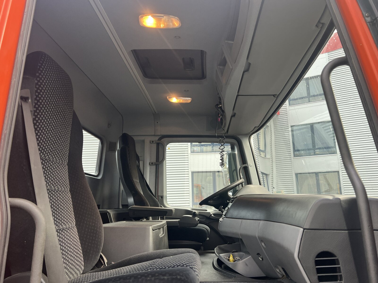 Mercedes-Benz Actros 2644/48 K 6x4 Actros 2644/48 K 6x4, Hiab Multilift - Horgos rakodó teherautó: 5 kép. Mercedes-Benz Actros 2644/48 K 6x4 Actros 2644/48 K 6x4, Hiab Multilift - Horgos rakodó teherautó: 5 kép.