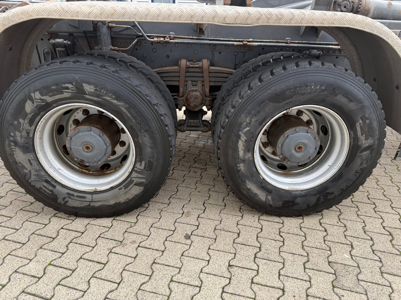 Mercedes-Benz Actros 3346 6x4 Actros 3346 6x4, Retarder, Only Chassis! - Alvaz teherautó: 4 kép. Mercedes-Benz Actros 3346 6x4 Actros 3346 6x4, Retarder, Only Chassis! - Alvaz teherautó: 4 kép.