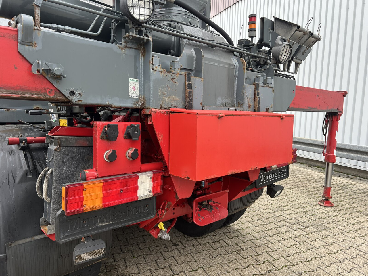 Mercedes-Benz Actros 3346 AK 6x6 Actros 3346 AK 6x6, 134t Anhängelast WSK, Heckkran Fassi F420AXP.26, Funk, Winde - Darus autó: 4 kép. Mercedes-Benz Actros 3346 AK 6x6 Actros 3346 AK 6x6, 134t Anhängelast WSK, Heckkran Fassi F420AXP.26, Funk, Winde - Darus autó: 4 kép.